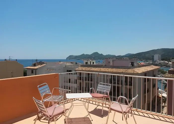 Hostal Cas Bombu